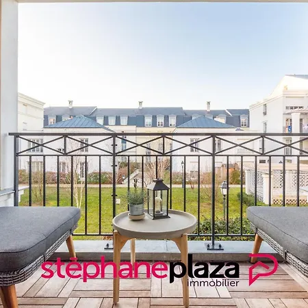 Plaza Scandinave 04